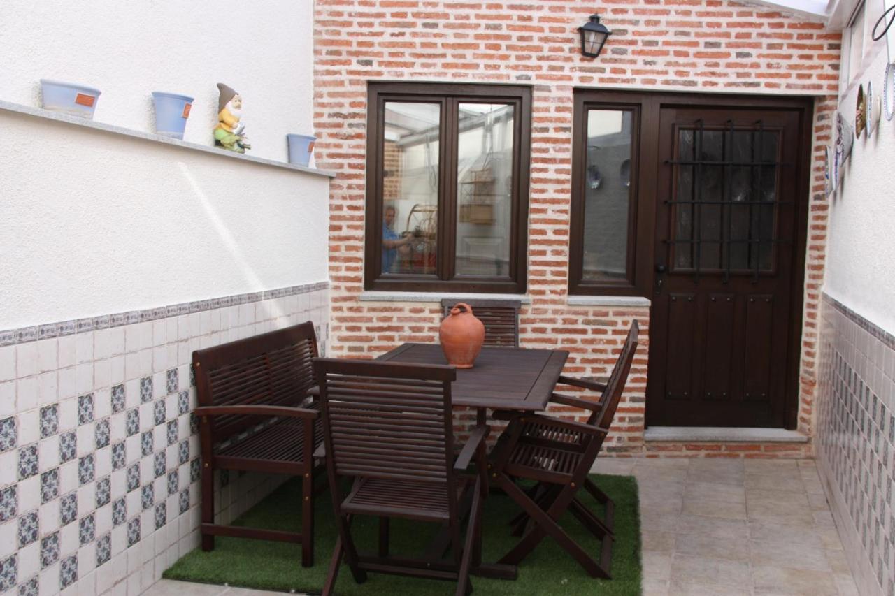 Casa Rural Puerta De Castilla Velayos Exterior photo